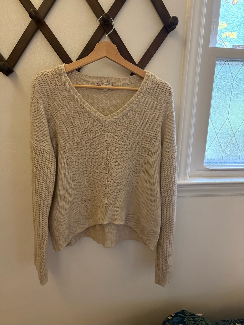 Pink Rose Cream V-Neck Knit Sweater for Women